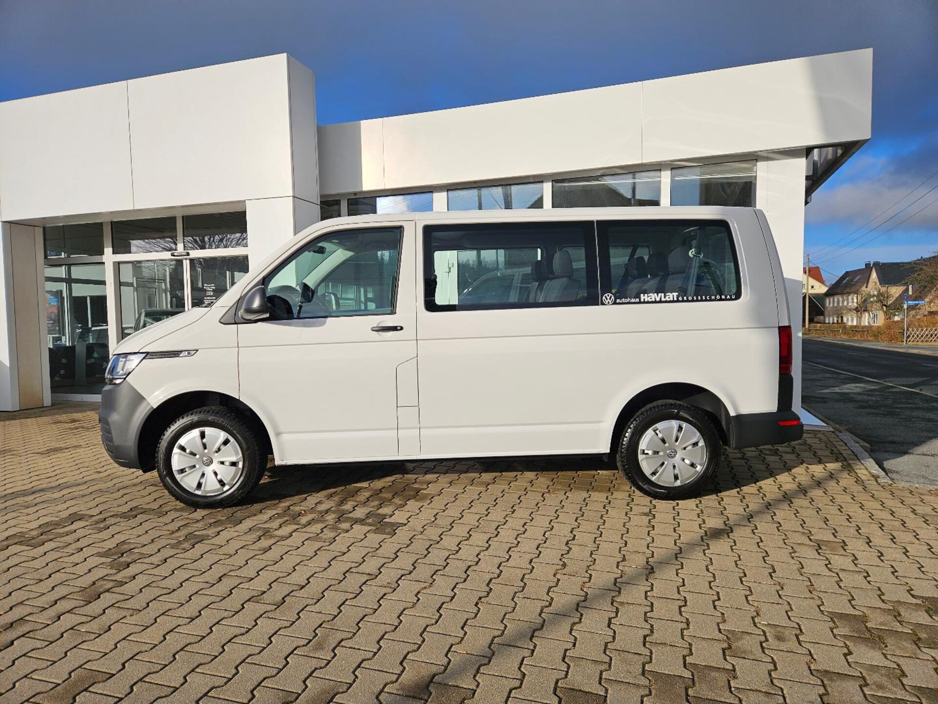 Volkswagen T6.1 Transporter Kombi kurzer Radstand