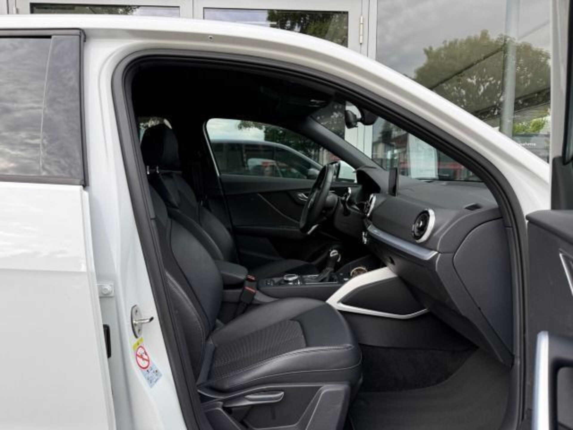 Audi Q2 S line