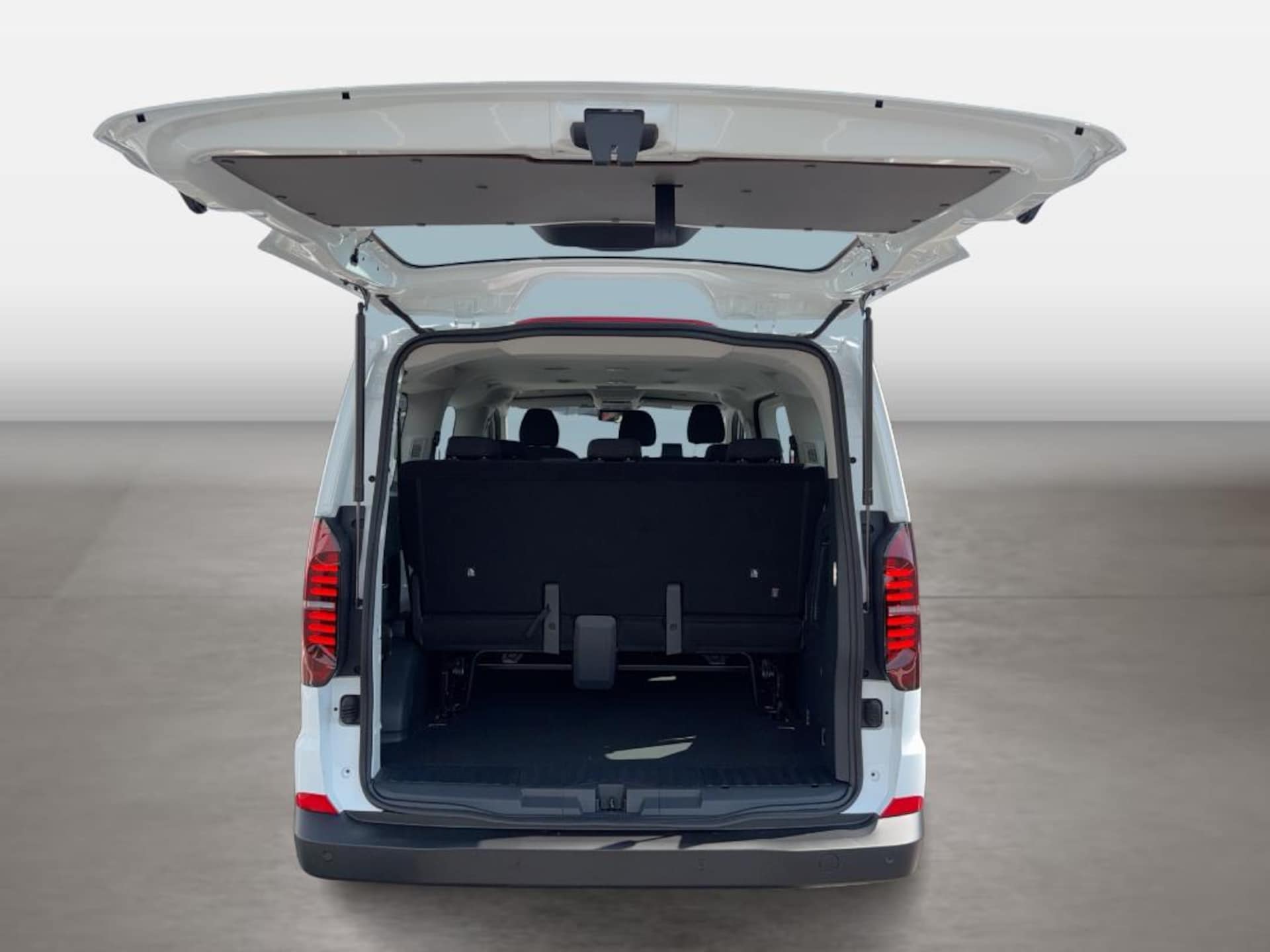 Volkswagen Transporter Kombi kurzer Radstand