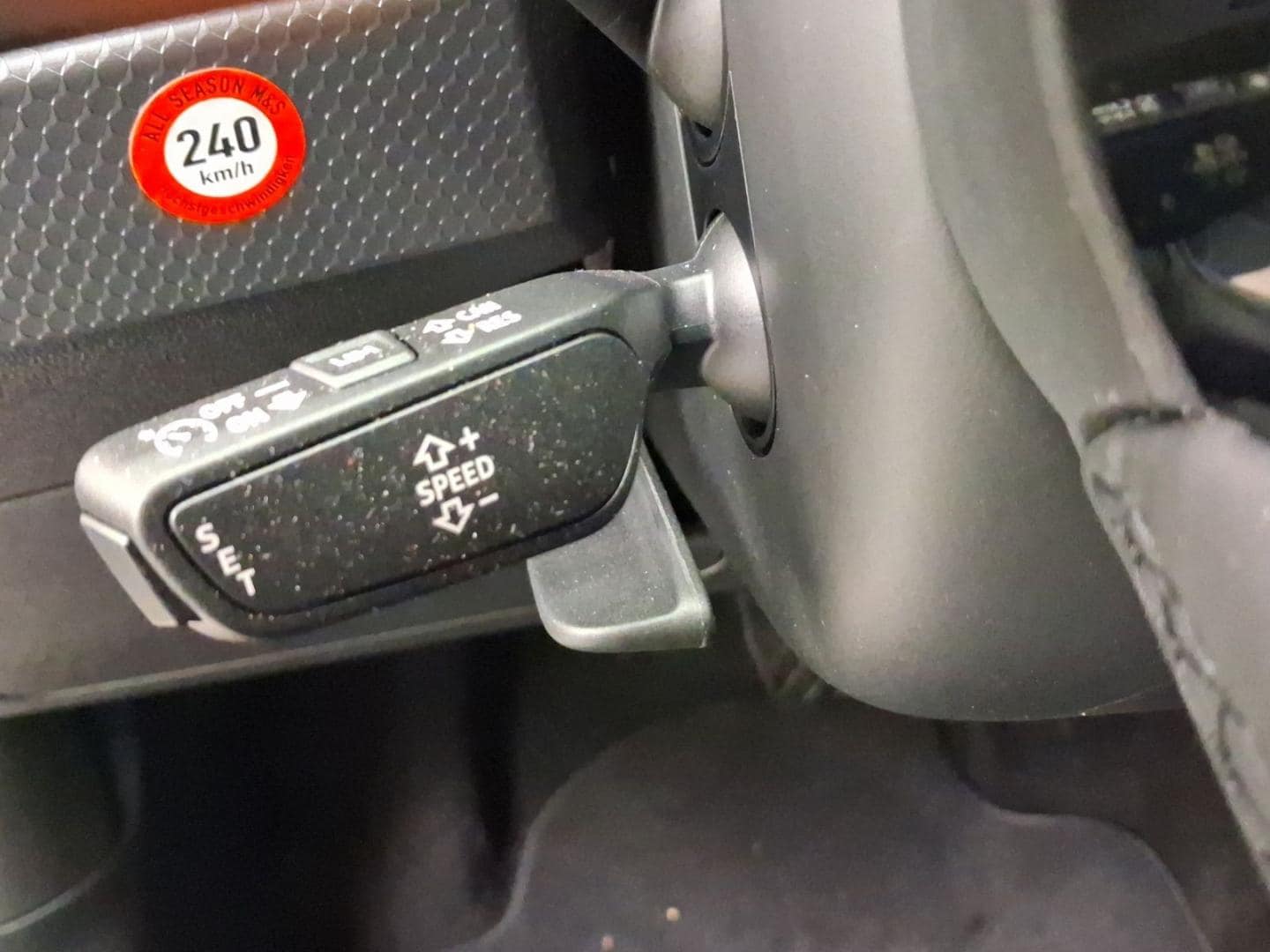 Bild über Audi A1 Sportback S line 25 TFSI S tronic - für weitere Informationen kontaktieren Sie den Audi Partner