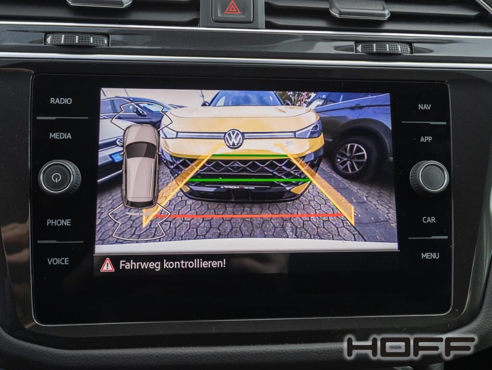 Volkswagen Tiguan – Bild 8