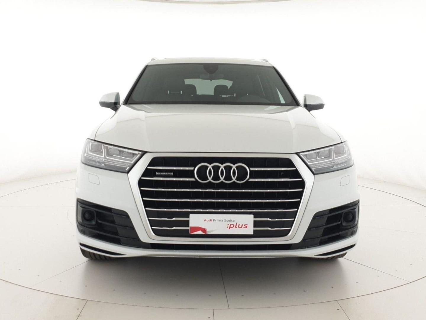 Audi Q7 SUV