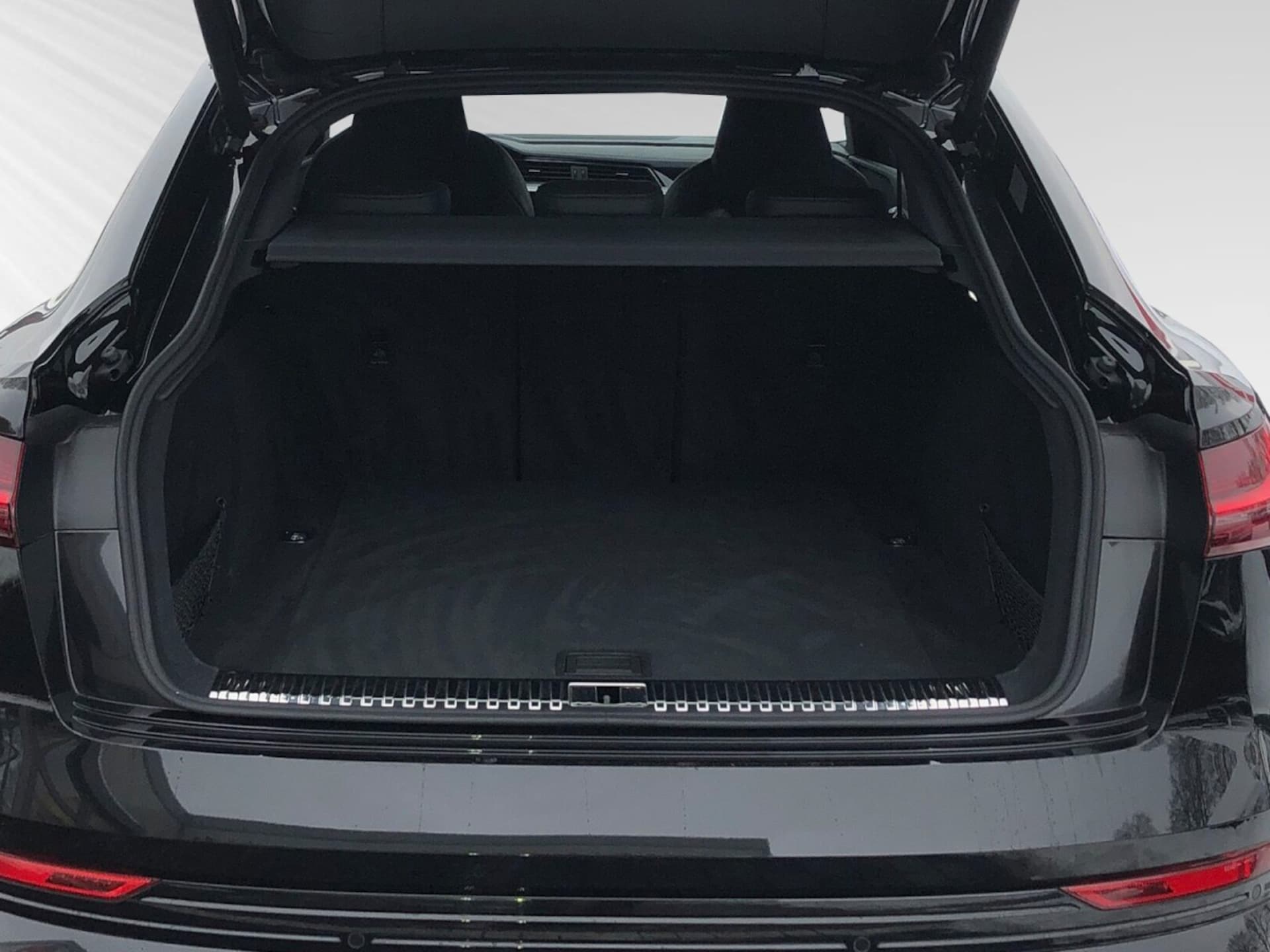 Audi e-tron S Sportback