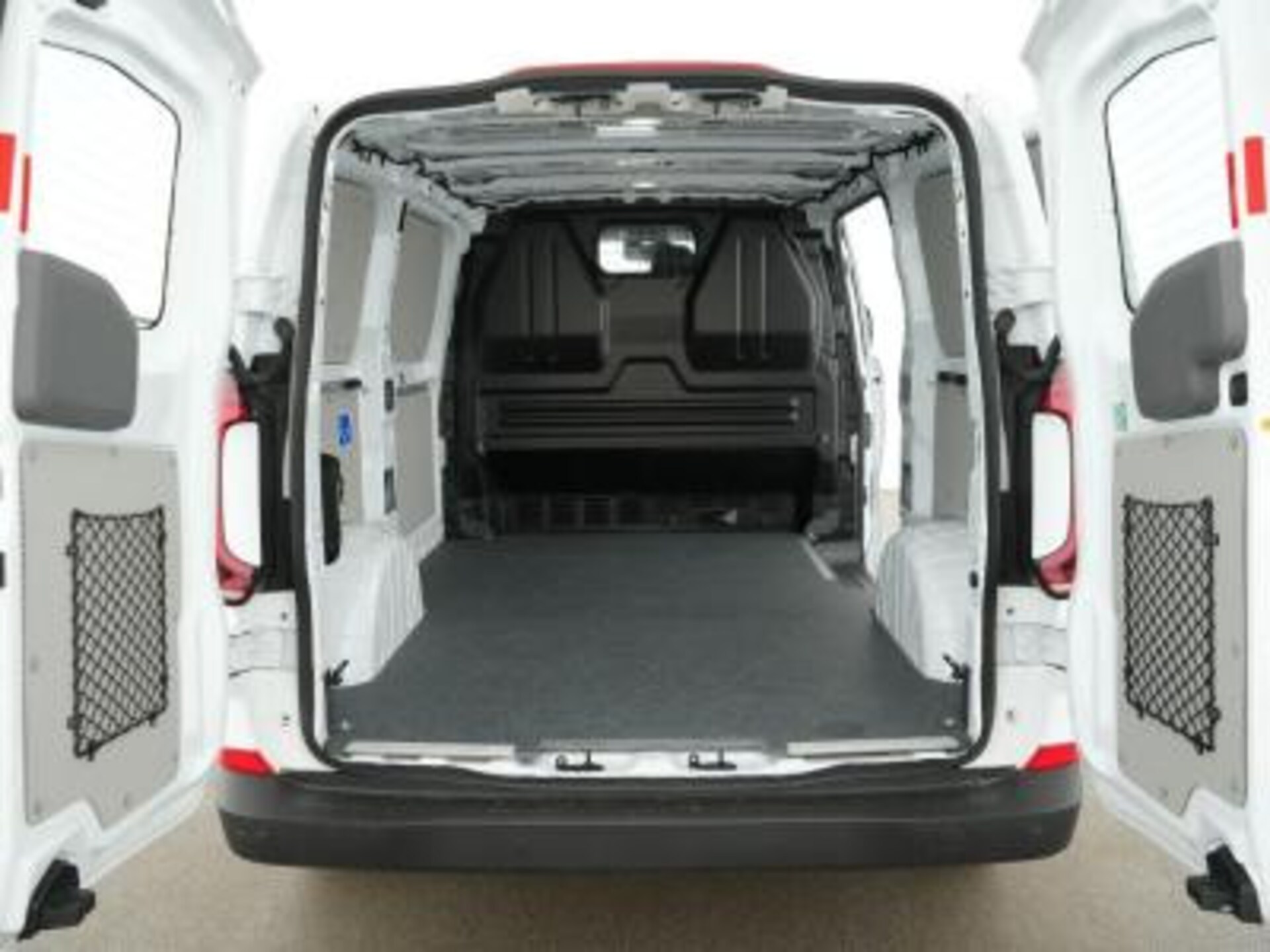 Volkswagen Transporter Kasten kurzer Radstand