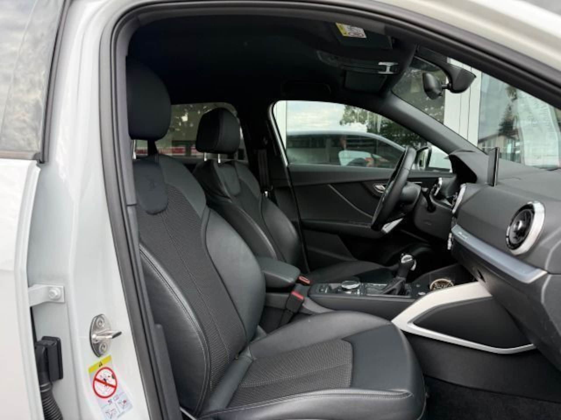 Audi Q2 S line