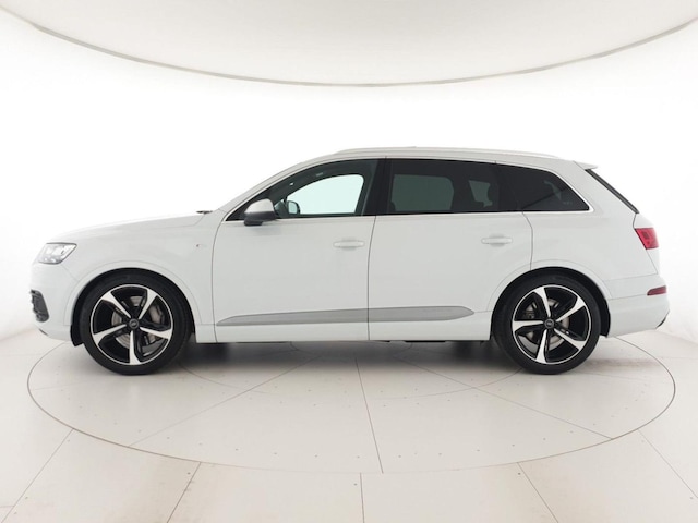 Audi Q7 SUV