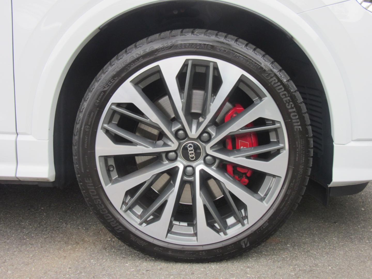 Image about Audi SQ2 SQ2 TFSI 221(300) kW(PS) S tronic