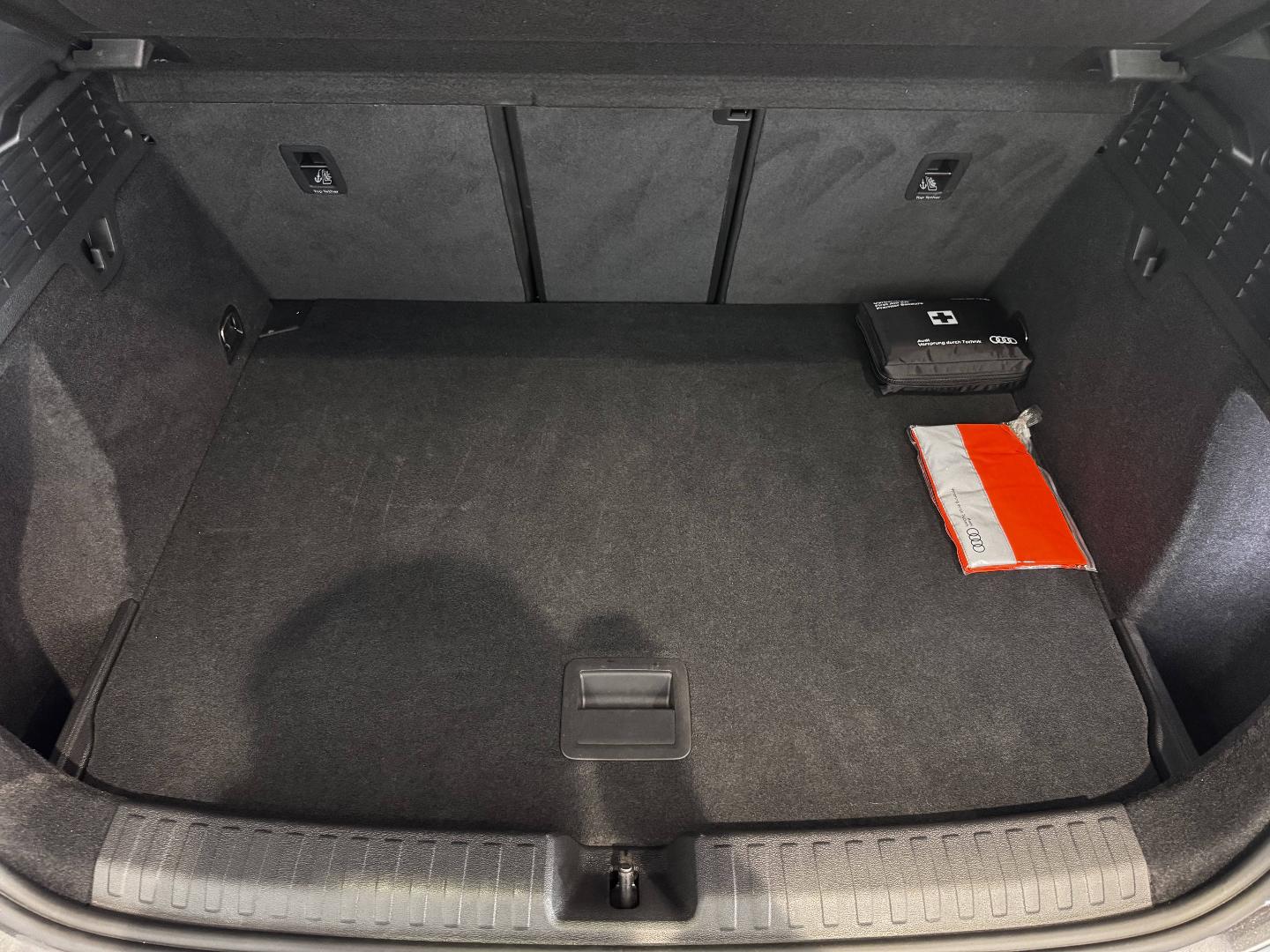 Image about Audi A3 Sportback S line 35 TFSI Hybride 110 kW (150 ch) S tronic