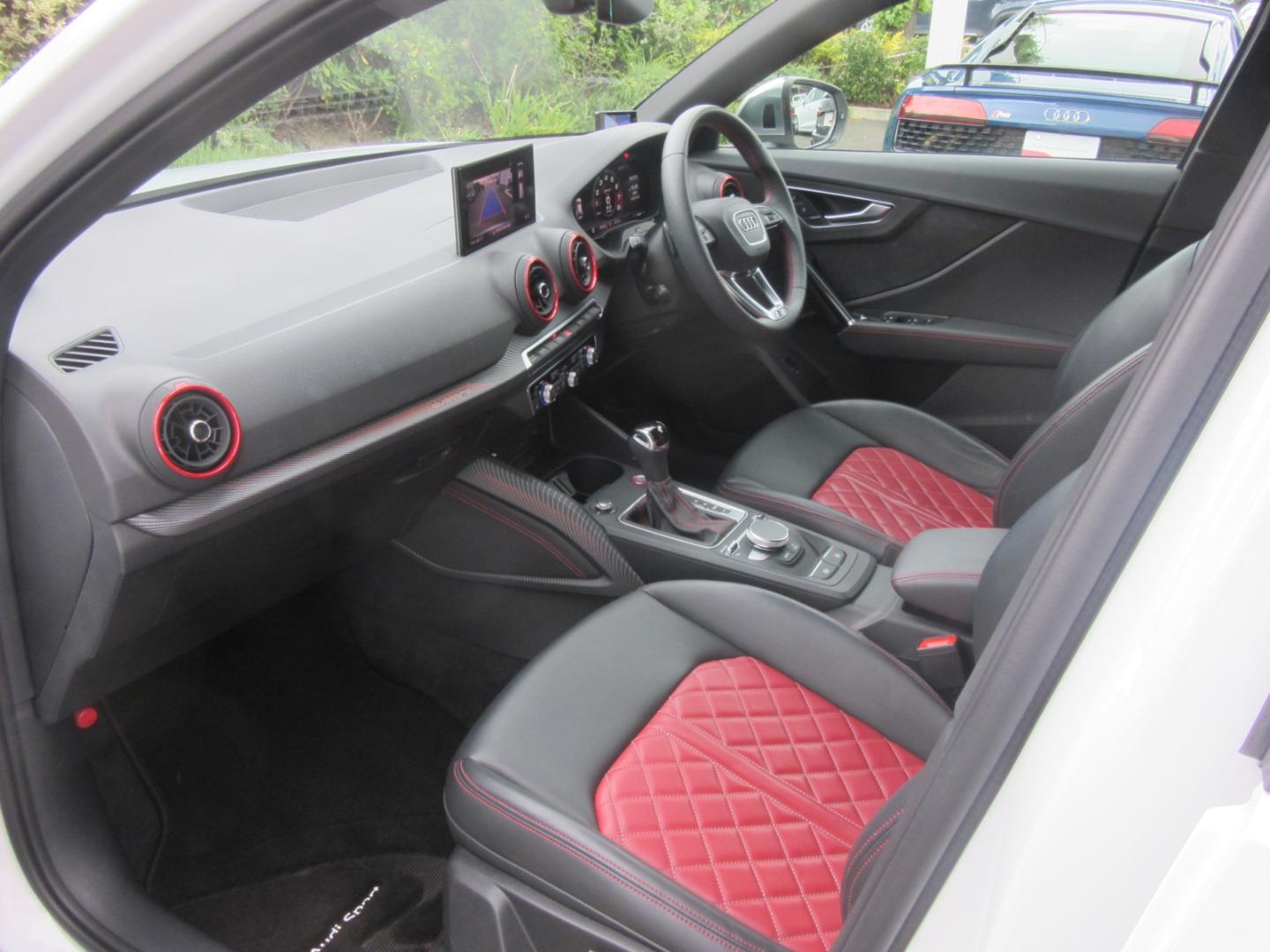 Image about Audi SQ2 SQ2 TFSI 221(300) kW(PS) S tronic