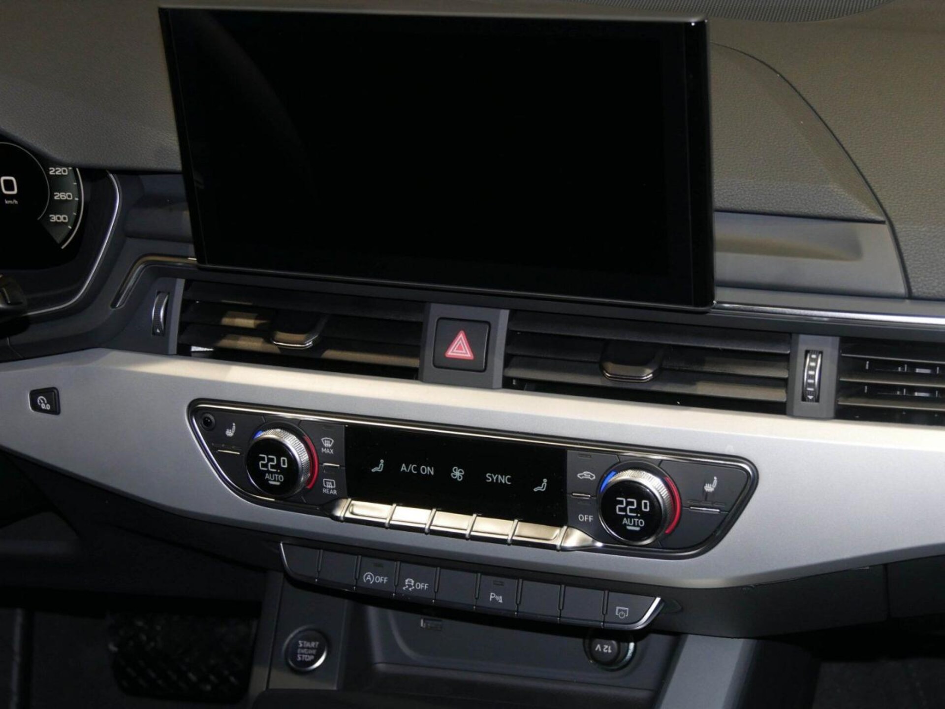 Audi A4 Avant S line