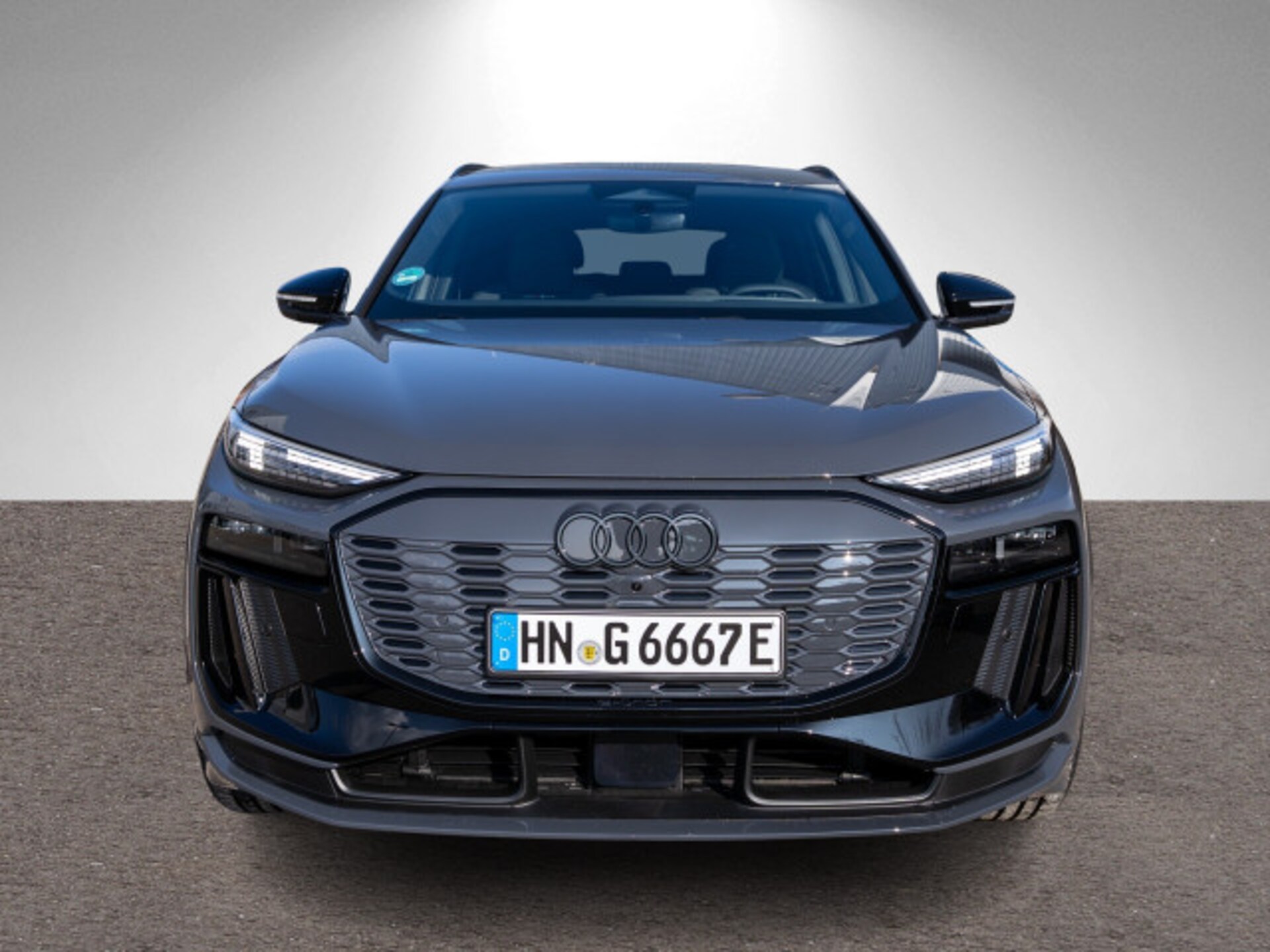 Audi Q6 SUV e-tron