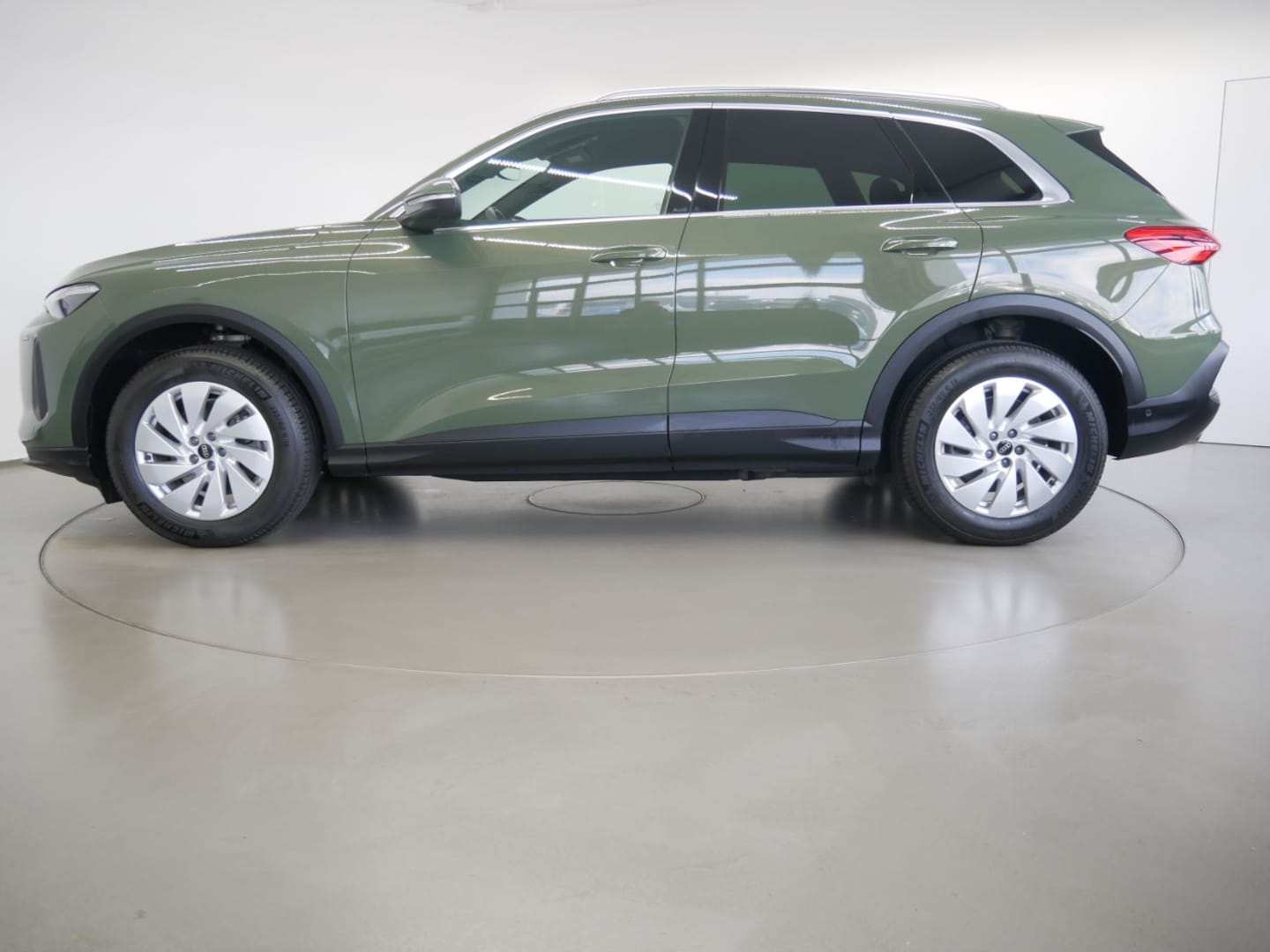 Bild über Audi Q5 SUV TFSI 150 kW S tronic - für weitere Informationen kontaktieren Sie den Audi Partner