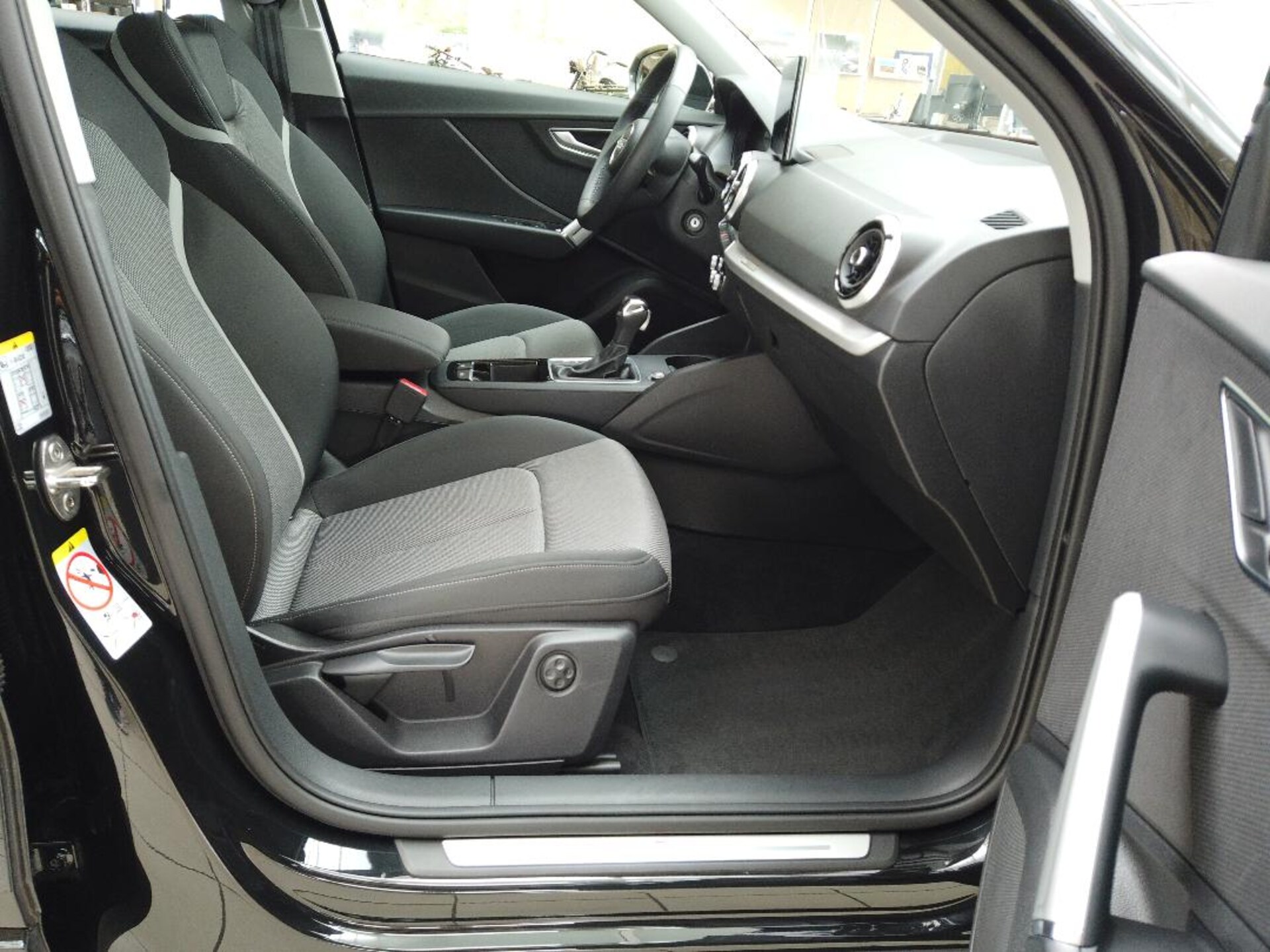 Audi Q2 S line