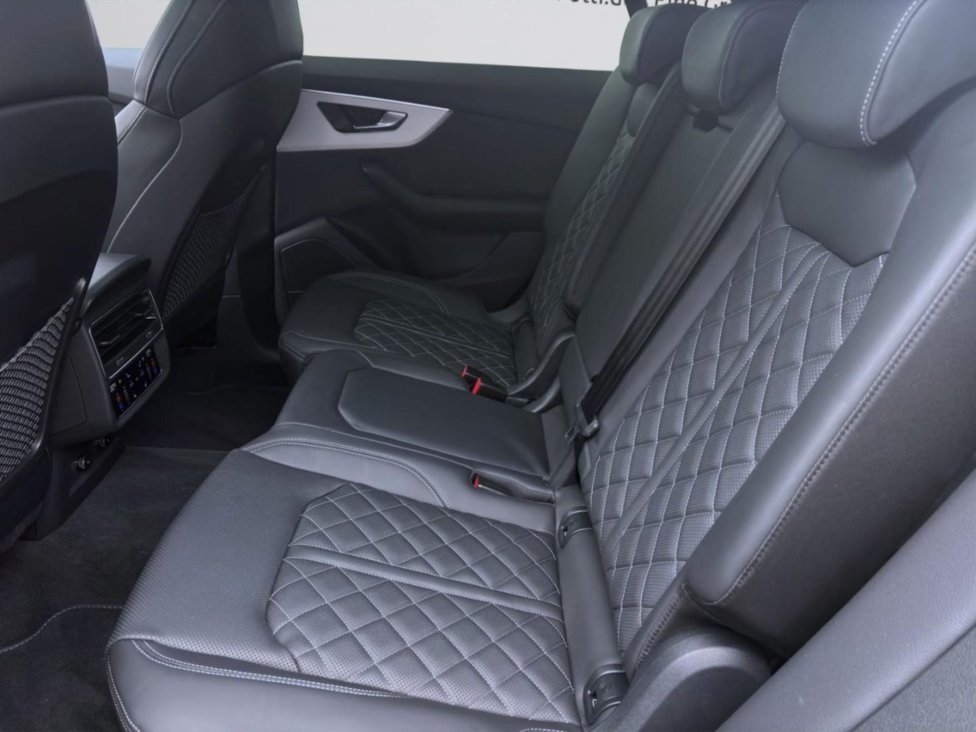 Audi Q8 SUV