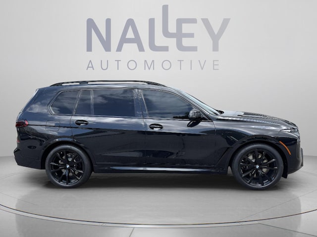 2027 BMW X7