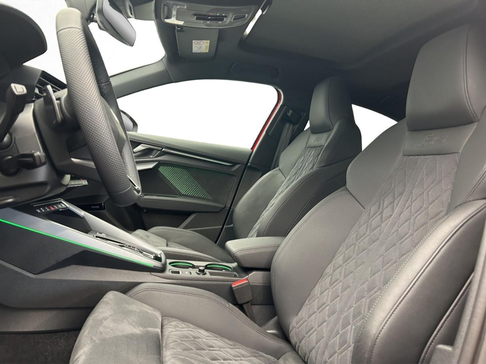 Audi RS 3 Limousine – Bild 10