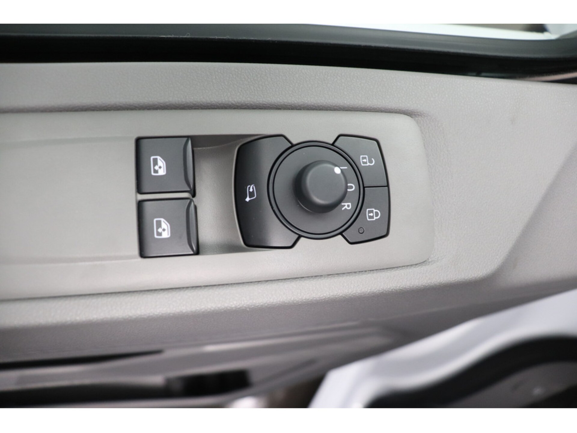 Volkswagen Transporter Kasten langer Radstand