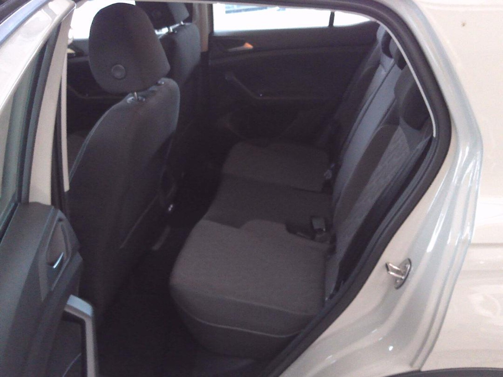 Volkswagen T-Cross – Bild 7