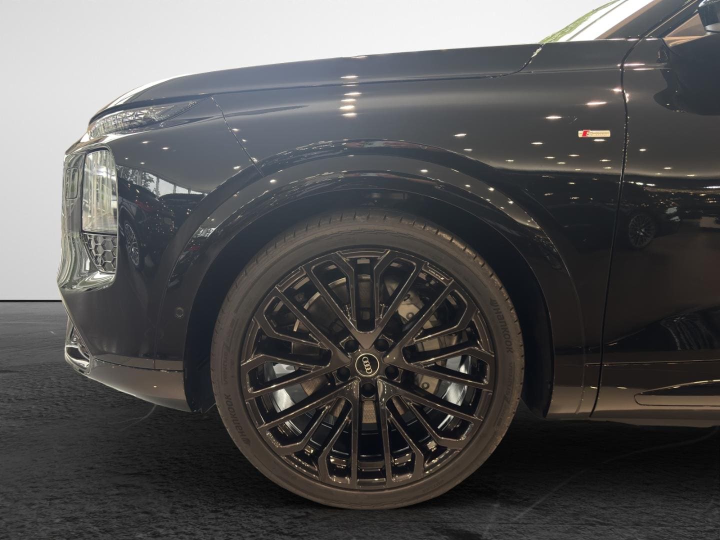 Bild über Audi Q7 SUV TDI quattro 220 kW tiptronic - für weitere Informationen kontaktieren Sie den Audi Partner
