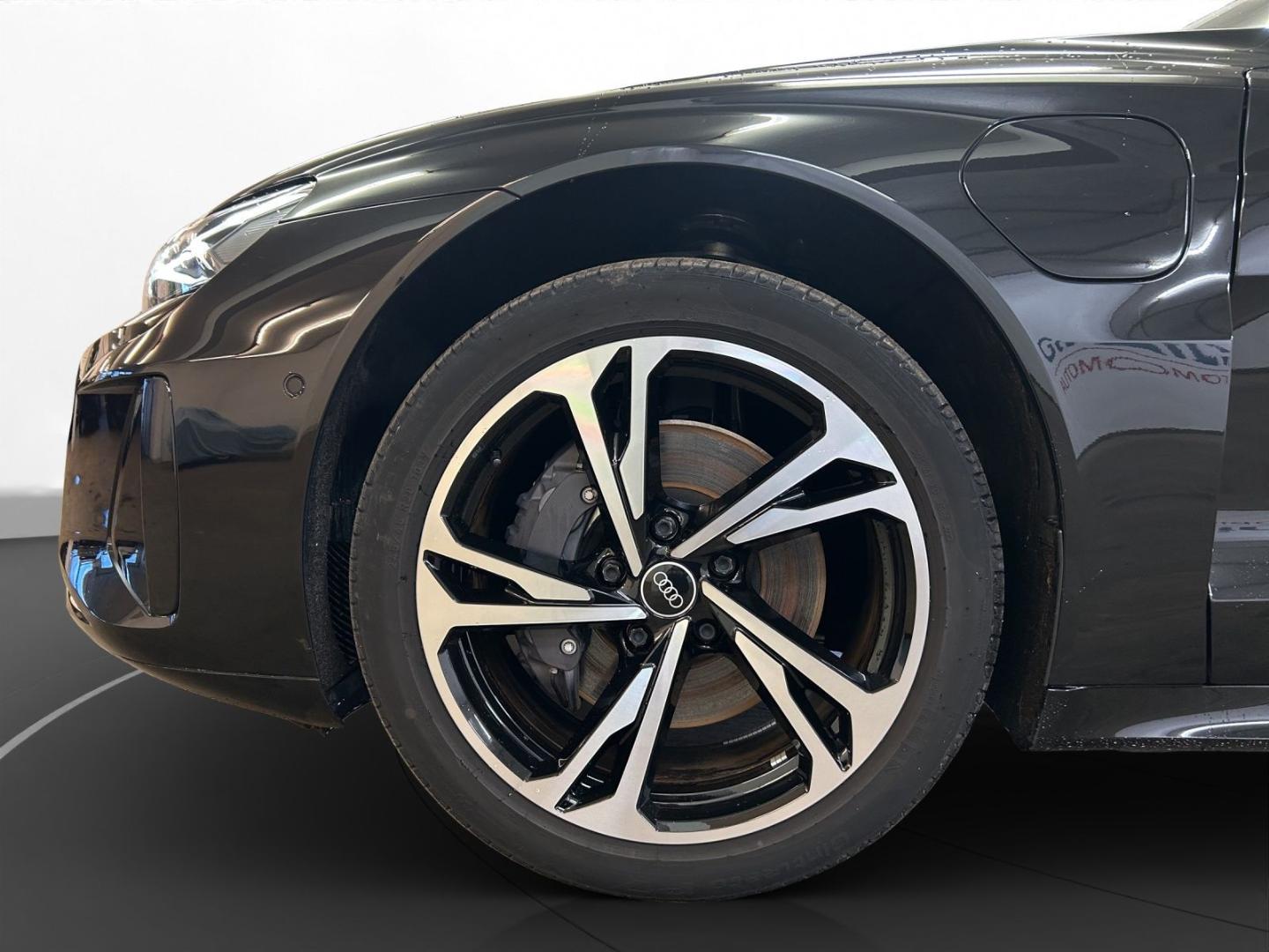 Image about Audi e-tron GT e-tron quattro