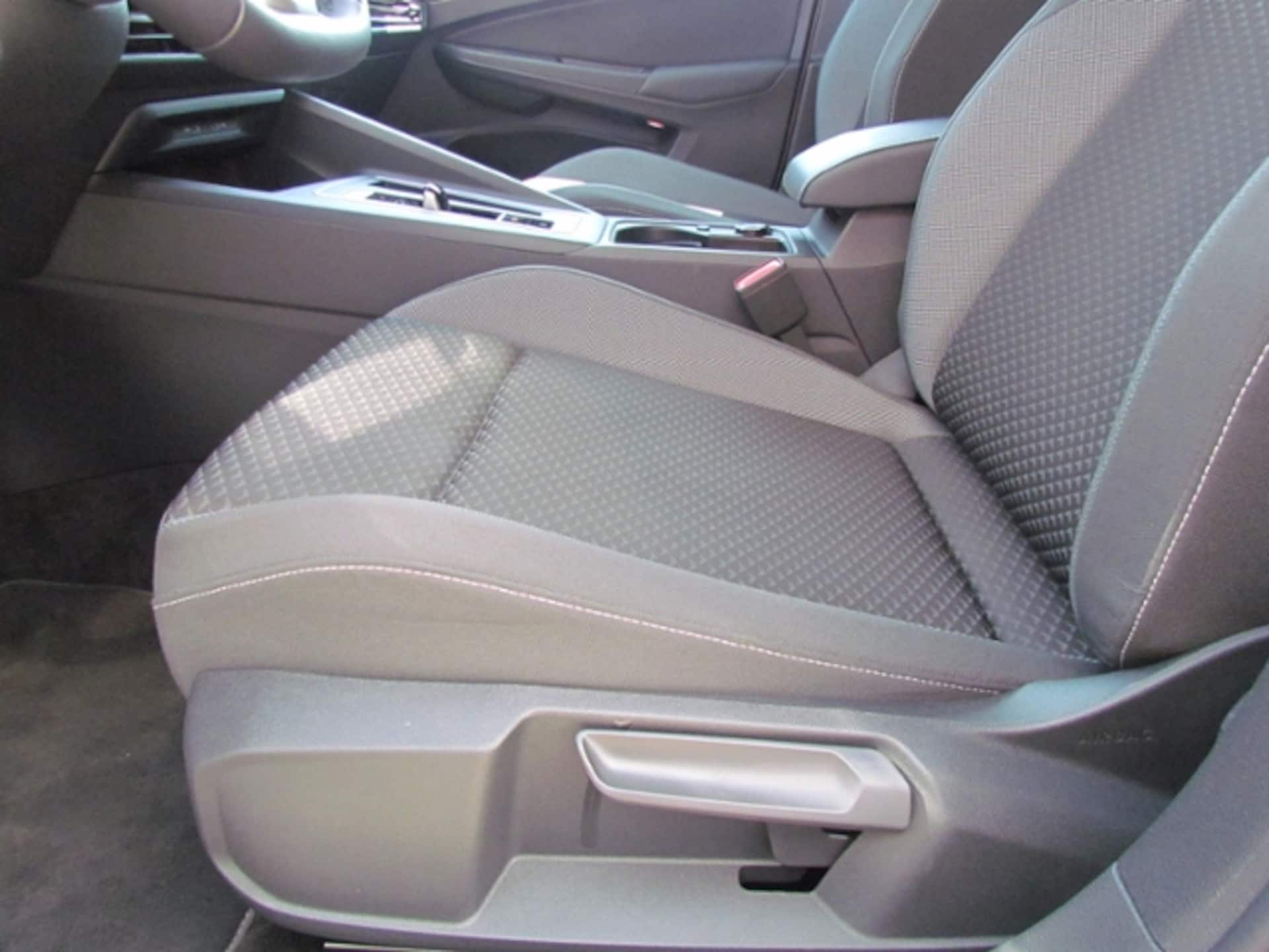 Volkswagen Golf Variant Active