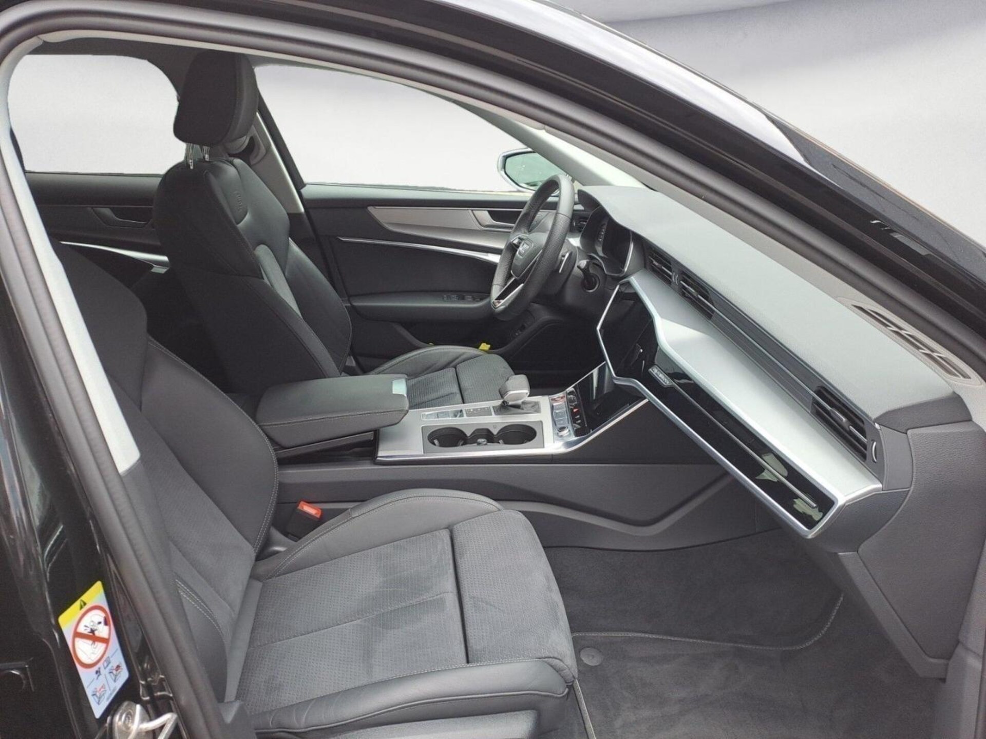 Audi S6 Avant