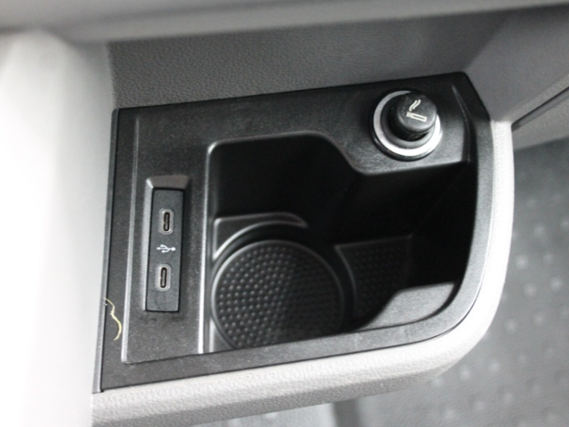 Volkswagen T6.1 Transporter Kasten kurzer Radstand