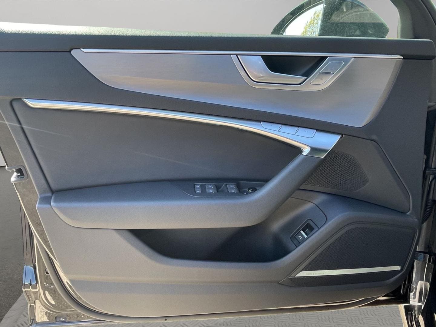 Bild über Audi S6 Limousine TDI quattro tiptronic - für weitere Informationen kontaktieren Sie den Audi Partner