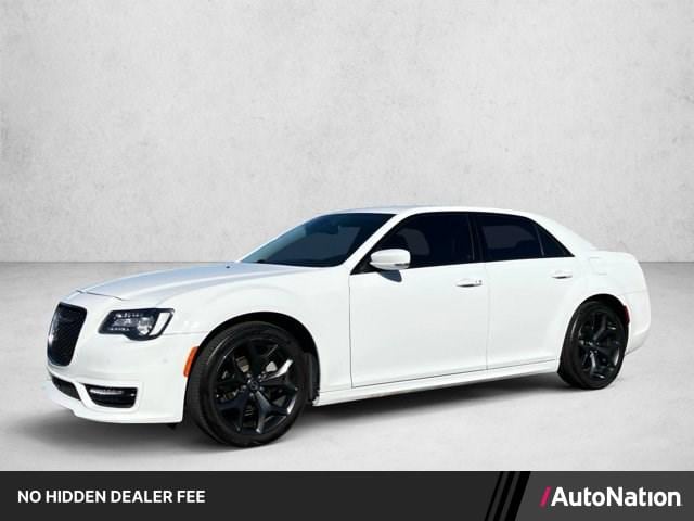 Photo of 2023 Chrysler 300