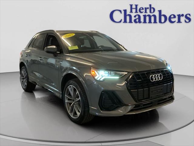 2025 Audi Q3 S Line Premium's photo