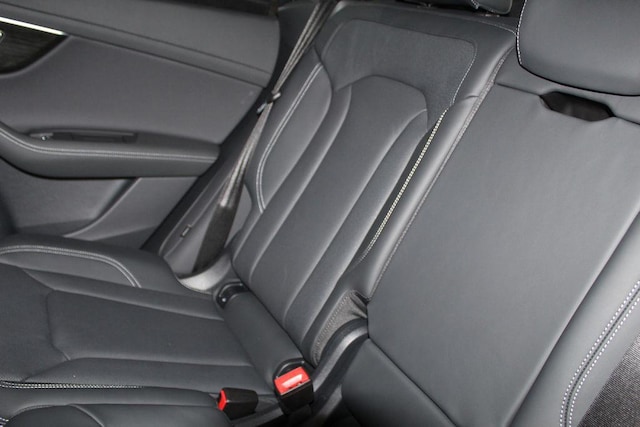 2026 Audi Q8 Prestige - Photo 19