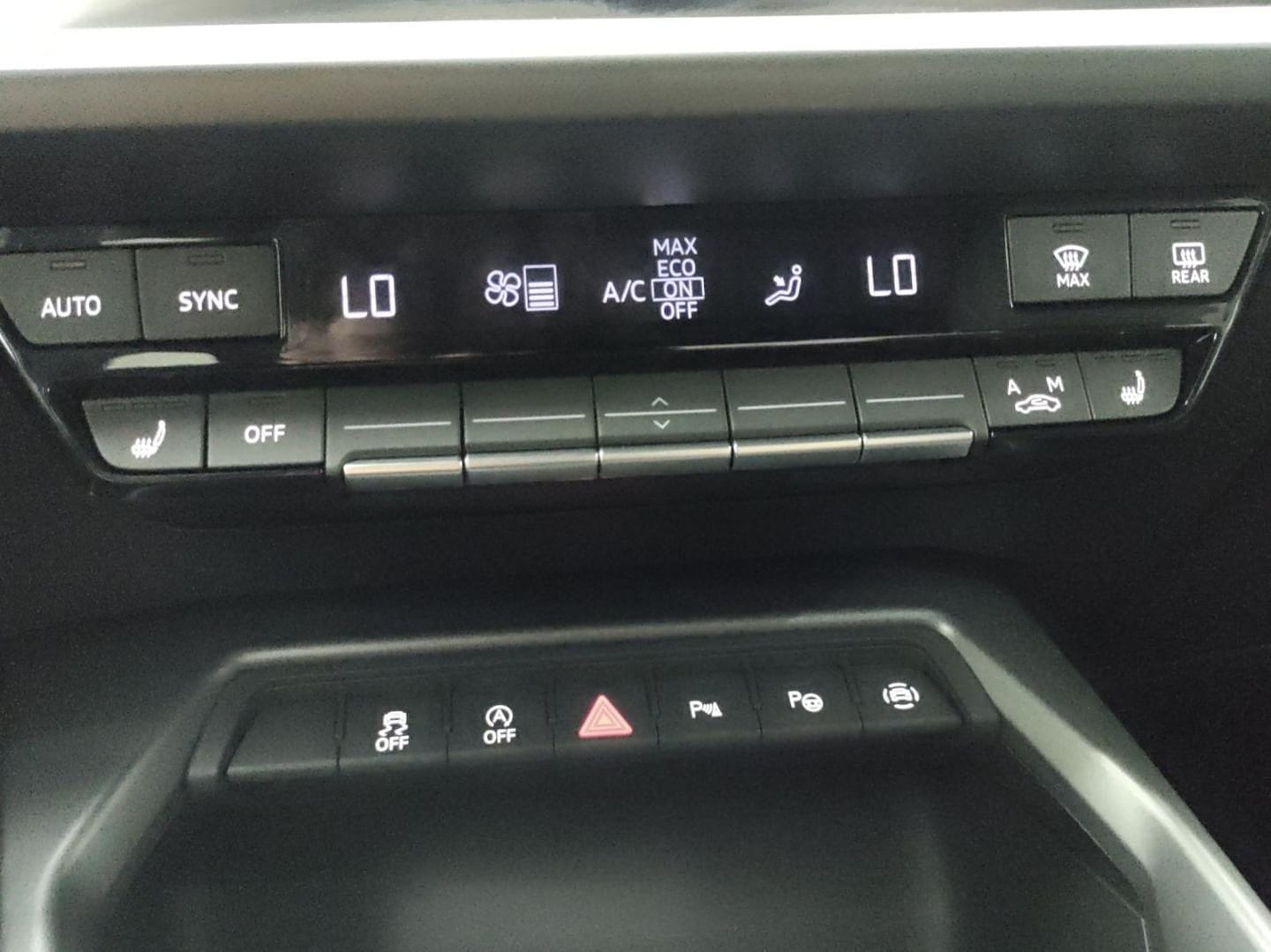 Bild über Audi A3 Limousine advanced 35 TFSI S tronic - für weitere Informationen kontaktieren Sie den Audi Partner