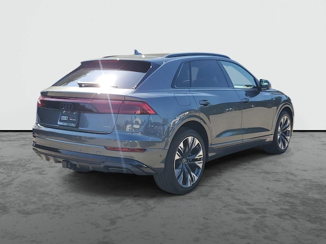 2026 Audi Q8