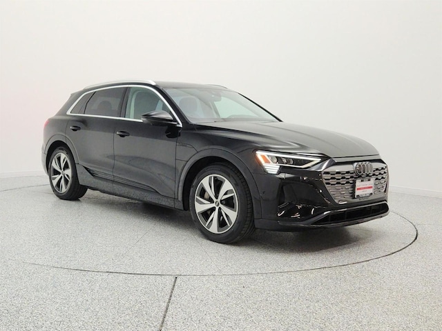 2024 Audi Q8 e-tron