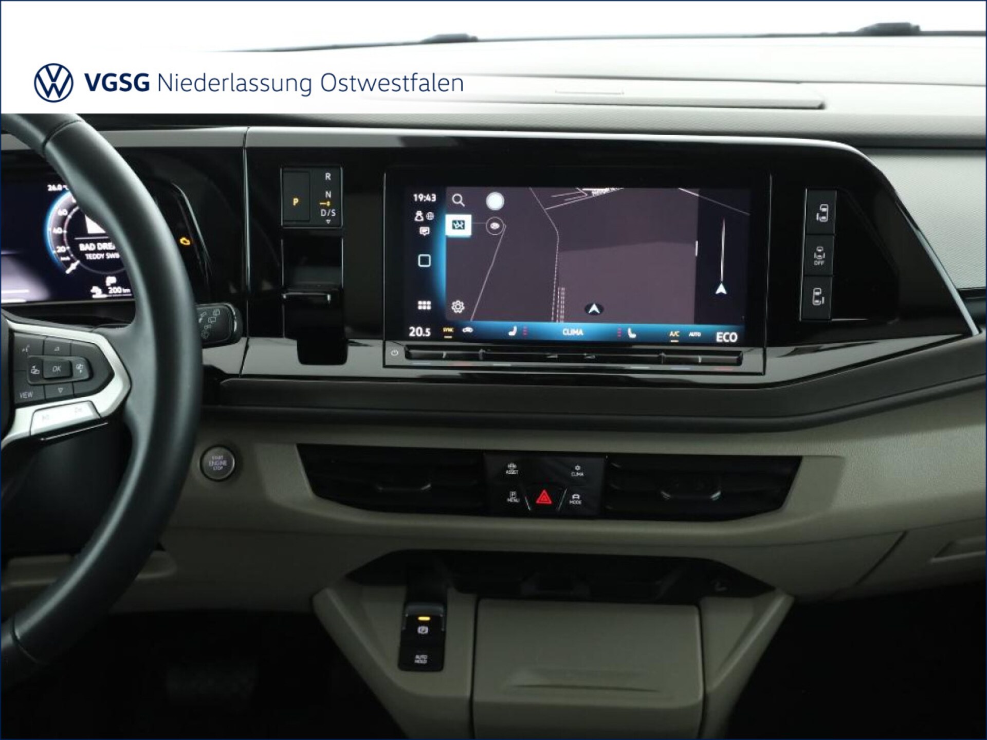 Volkswagen Multivan Langversion Basis-Modell