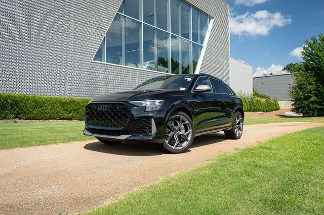 2026 Audi RS Q8 SUV performance