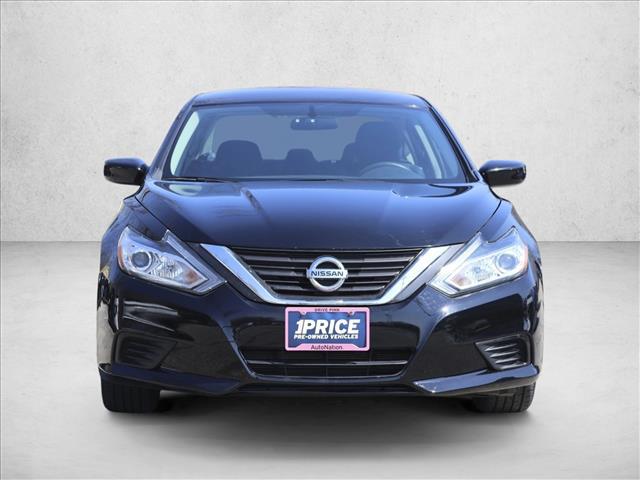 Used 2017 Nissan Altima S with VIN 1N4AL3AP7HC145738 for sale in Westmont, IL
