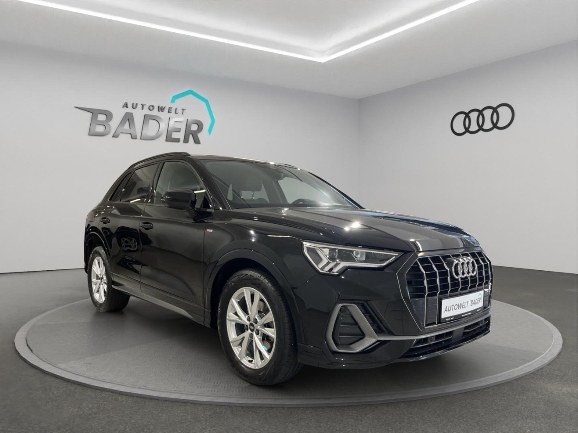 Audi Q3 SUV S line