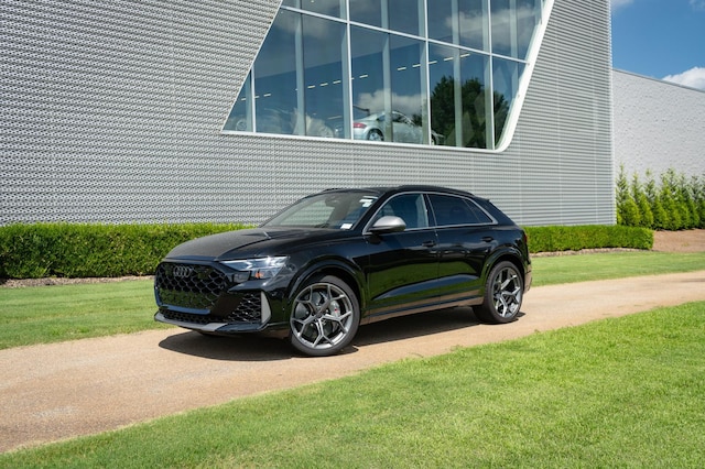 2026 Audi RS Q8 SUV performance