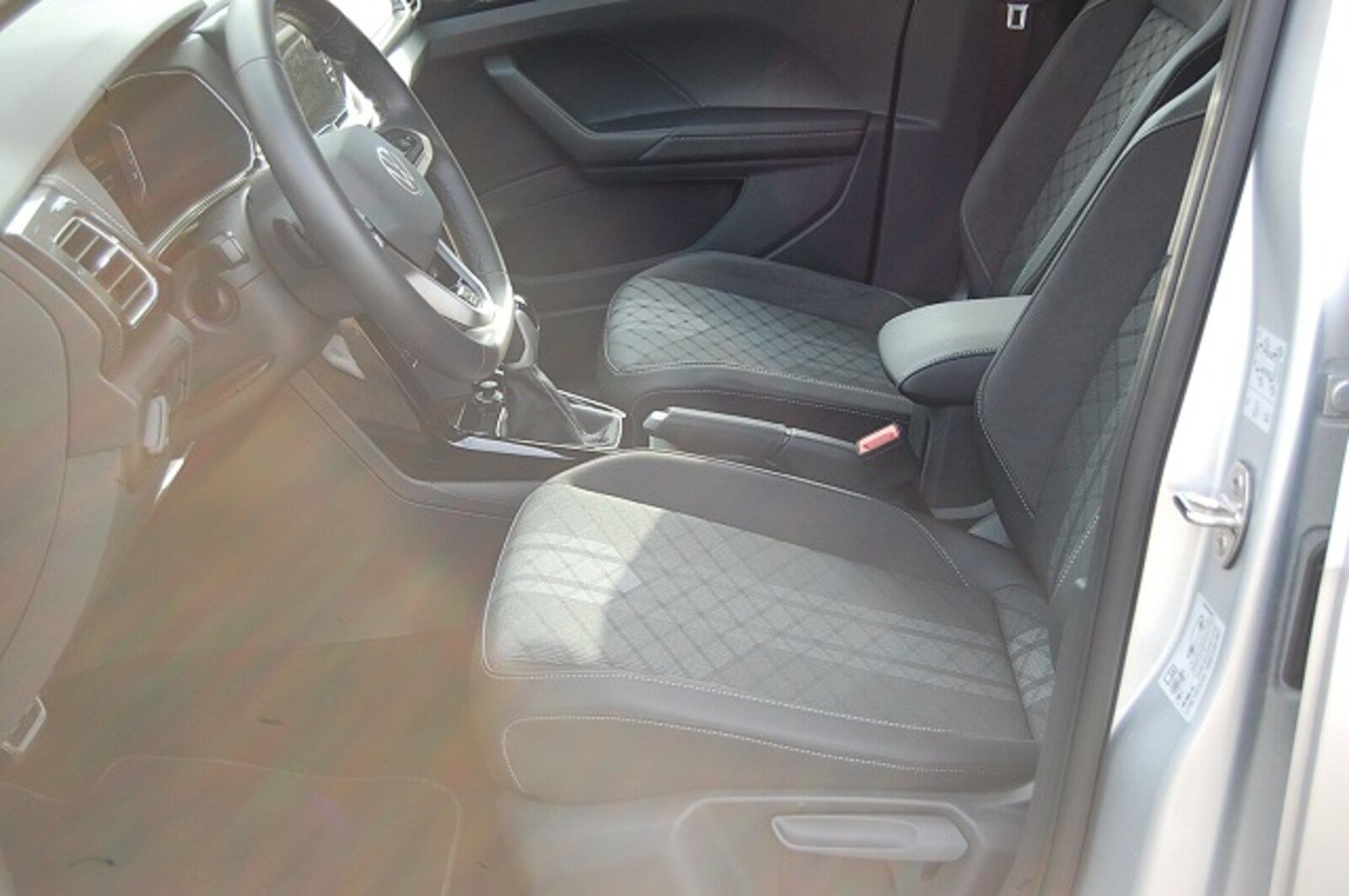Volkswagen T-Cross – Bild 3