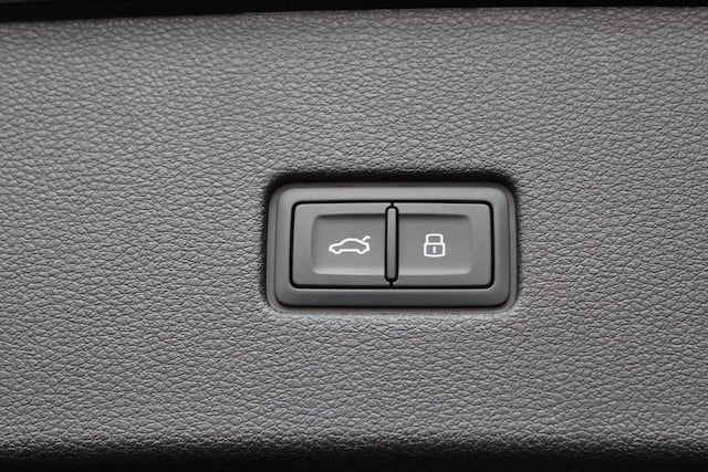 2026 Audi Q8 Prestige - Photo 23