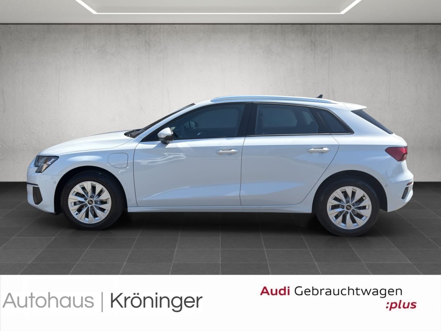 Bild über Audi A3 Sportback TFSI e 40 TFSI e S tronic - für weitere Informationen kontaktieren Sie den Audi Partner