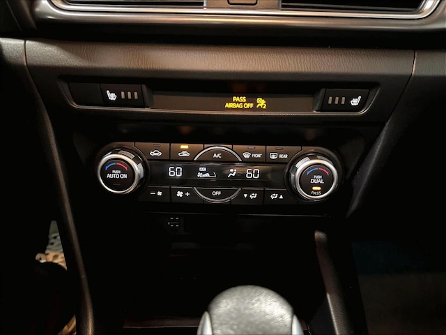 2017 Mazda Mazda3 Grand Touring - Photo 30