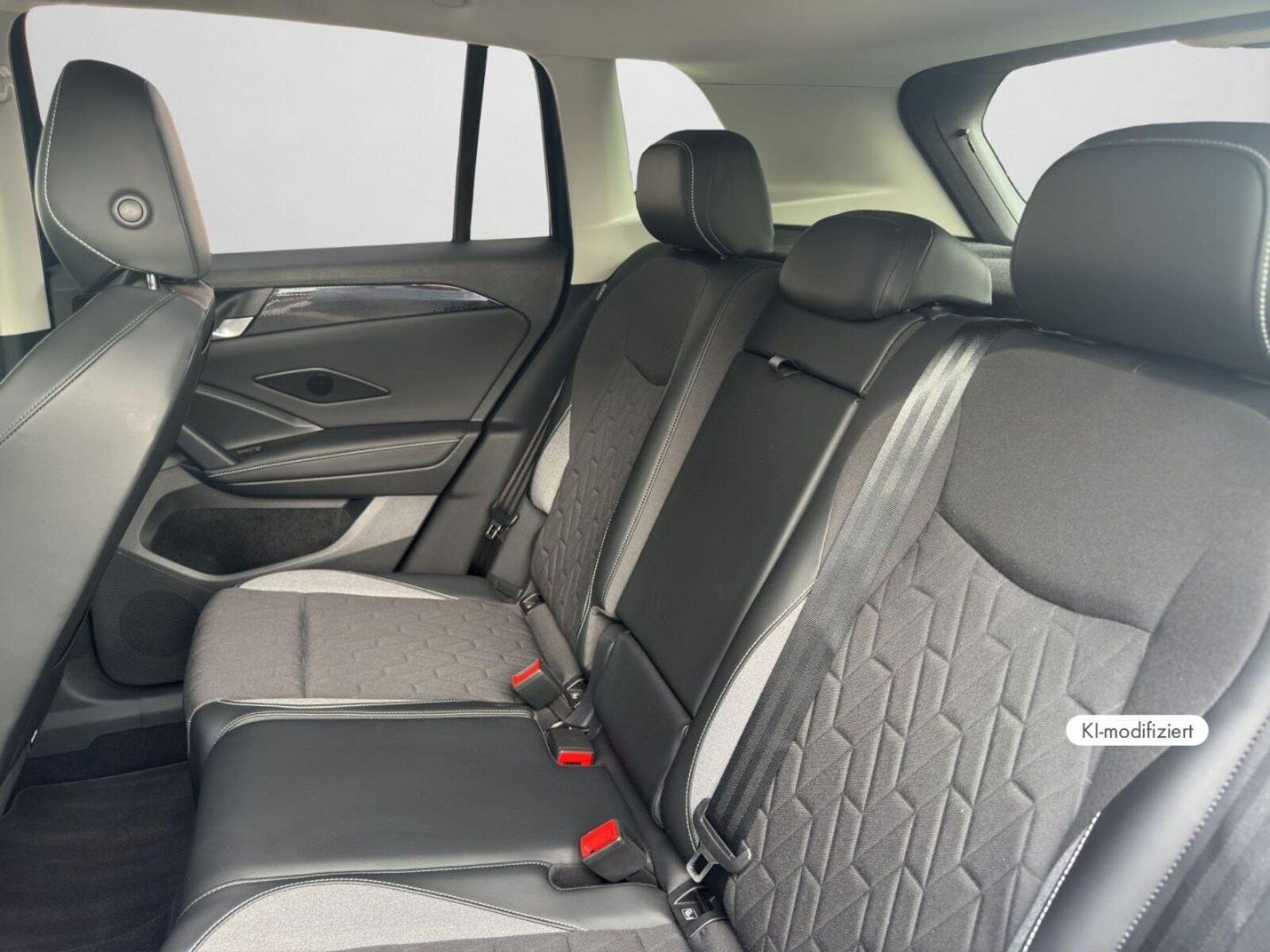 Volkswagen Tiguan – Bild 14