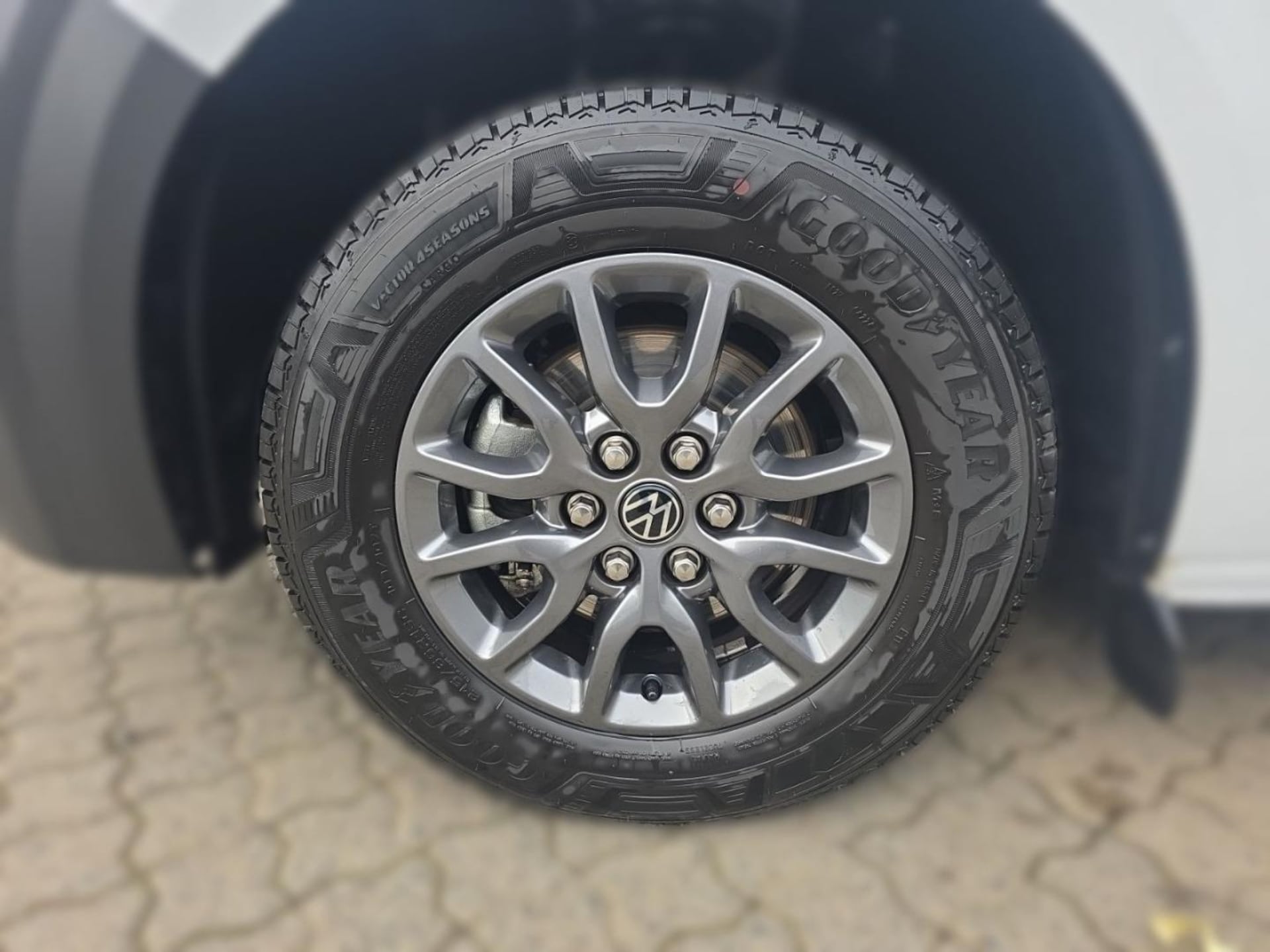 Volkswagen Transporter Kasten kurzer Radstand