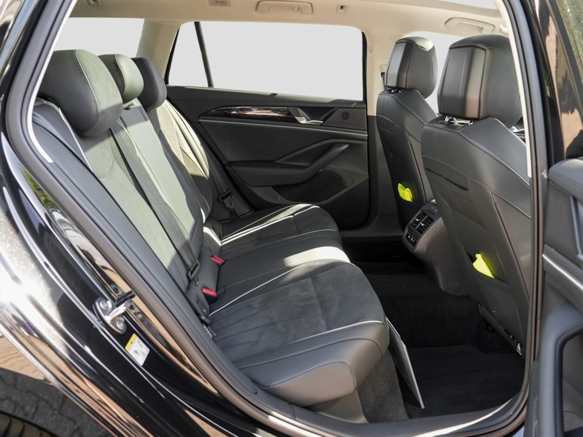 Volkswagen Passat Elegance