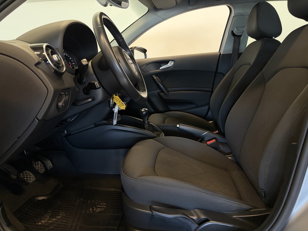 Bild som visar Audi A1 Sportback A1 1.2 TFSI 63(86) kW(hk) 5-växlad - för mer information kontakta din Audi Partner