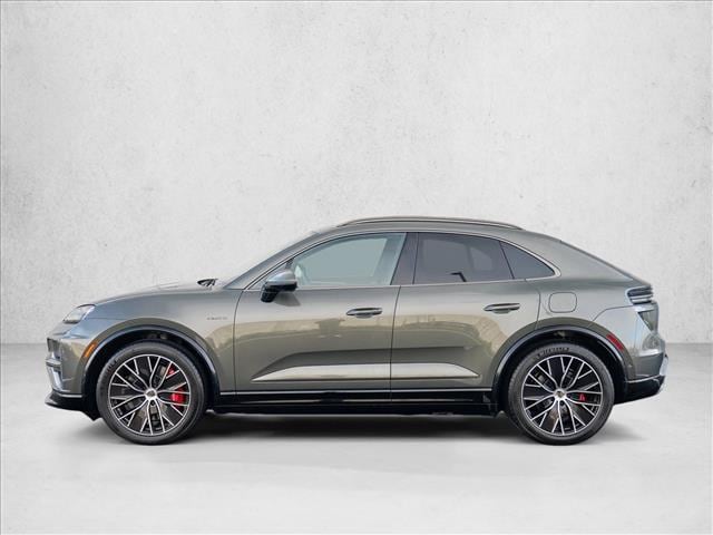 2025 Porsche Macan Electric