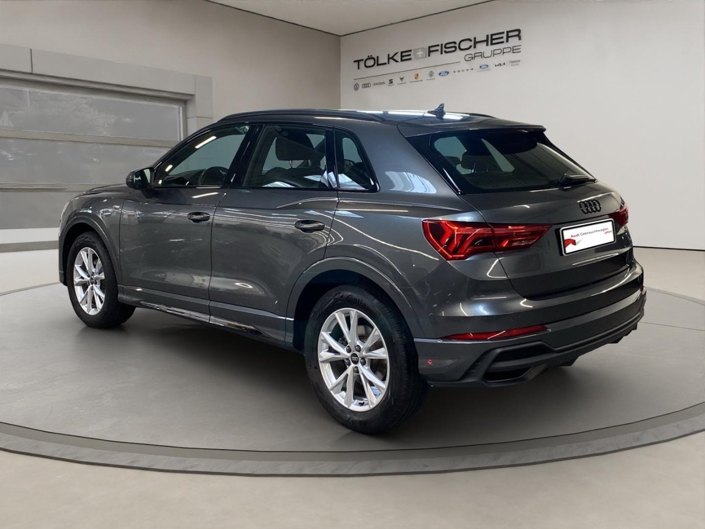 Bild über Audi Q3 S line 35 TFSI S tronic - für weitere Informationen kontaktieren Sie den Audi Partner