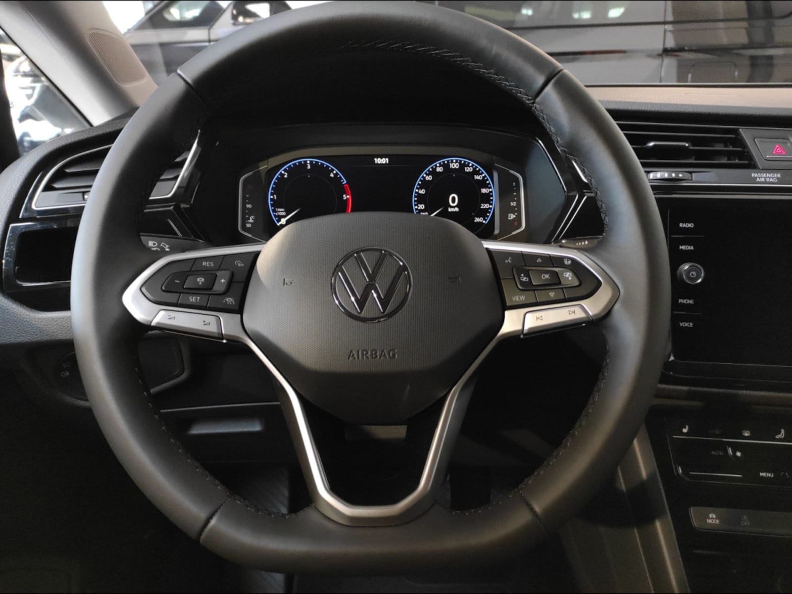 Volkswagen Touran – Bild 10
